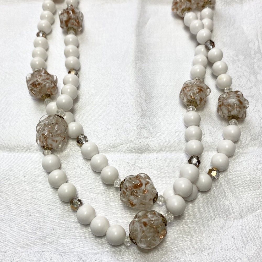 Vtg Double Strand White AB Chunky Texture Clear Amber Tone Acrylic Bead Necklace